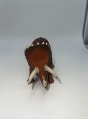 Jurassic World Triceratops Dinosaur Figure Mattel 2017 Roarivores