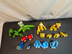 15x Rainbow Friends Figure Lot, PhatMojo / Roy & Charcle LLC (Roblox), All Shown