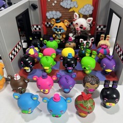 Five Nights at Freddy’s FNAF Figure Lot Diorama & Mini Figures Bundle Toy Set