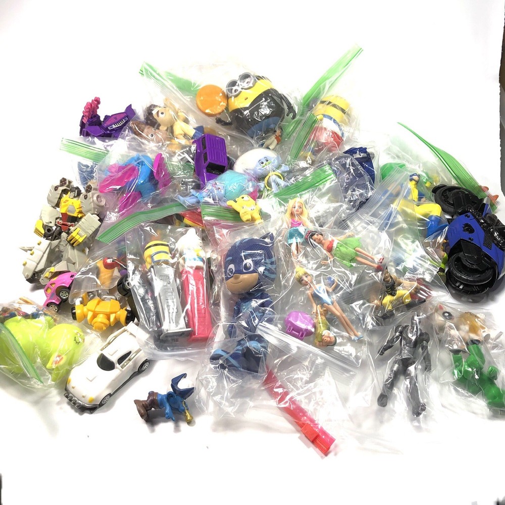 Boys & Girls Action Figure/Small Doll Lot Ages 6+ 5 Lbs Of Toys Cleaned