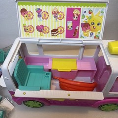 Shopkins Scoops Ice Cream Truck + Multiple Shopkin Figures And Accessories