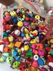 (70pcs) Shopkins Random Surprise Lot of 70 Figures- No Duplicates – Mix Seasons!