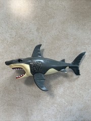 Animal Planet Great White Shark Action Figure With Chomping Action
