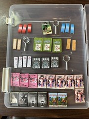 Zuru Mini Brands Books S1 You pick – Legendary, Iconic, Luxury, Ultra Rare, Rare