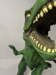 2011 Tyrannosaurus Dinosaur 20″ Figure Soft Plastic Rubber Toys R US Green EUC