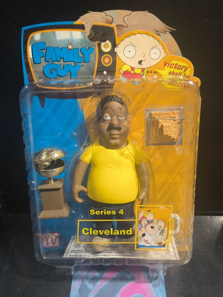 2006 Mezco Family Guy Cleveland Brown Series 4 Sealed Action Figure! Golden Clam
