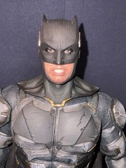 Batman Tactical Suit 1.0 1/6 MMS432 (DC, Batman, Hot Toys) COMPLETE