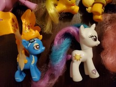 My Little Pony ~❤️~ Lot of 14 Random Ponies – Various Sizes, Colors and Types
