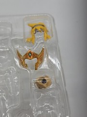 NO FIGURE- Bandai Saint Seiya Myth Saint Cygnus Hyoga Figure Missing Accessories