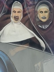 NECA THE NUN The Conjuring Universe 8″ Ultimate Action Figure Box Set