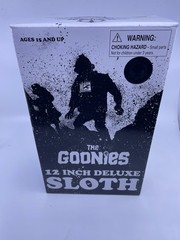 Mezco Toyz “The Goonies “ Sloth 12 Inch Deluxe Figure 2008 SDCC Exclusive Rare!