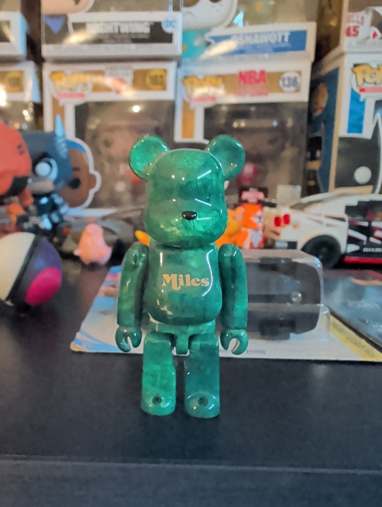 Bearbrick Series 40 ARTIST Miles New York 100% Medicom Be@rbrick Designer Toy