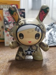 Kidrobot Dunny TOKIDOKI Urban Vinyl Figure Simone Legno Series 3 2006 Italy USA