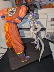 Dragon Ball Figure Goku And Frieza Repaint