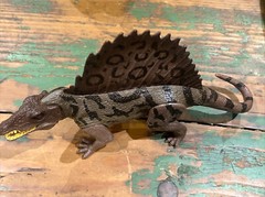 JURASSIC Toy DIMETRODON Bootleg KO chap mei Indonesia DINOSAUR ACTION FIGURE