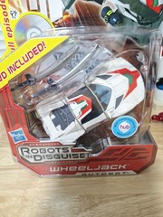 Transformers Prime Robots In Disguise Deluxe Class Autobot Wheeljack Figure New