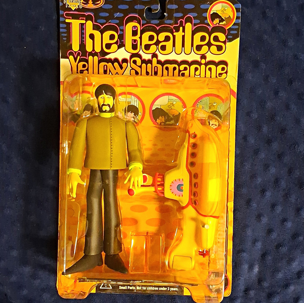 McFarlane Toys The Beatles Yellow Submarine 5 Carded Figures Lot w/Submarine