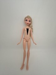Disney Frozen Elsa Fashion Doll Frozen 2- 11In, Battery Not Included ….108