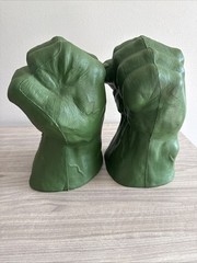 MARVEL INCREDIBLE HULK FOAM SMASH FIST HANDS GLOVES 2003 UNIVERSAL WORKING SOUND