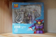 Kaiyodo Revoltech Zurg (Toy Story) PVC & ABS Painted Action Figure NEW