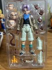 SH Figuarts Trunks Dragon Ball GT P. Bandai – *BROKEN WRIST PEG* see description
