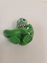 Phatmojo Rainbow Friends Series 2 Green Mini Figure 2.5″