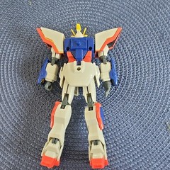 Bandai Gundam Action Figure 2001 Vintage Plastic White Blue Red Yellow Black