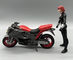 Marvel Legends Series Deluxe Riders Black Widow with Motorcycle