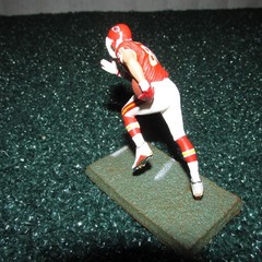 McFarlane 2004 Tony Gonzalez Kansas City Chiefs 3″ Figure (open/loose)