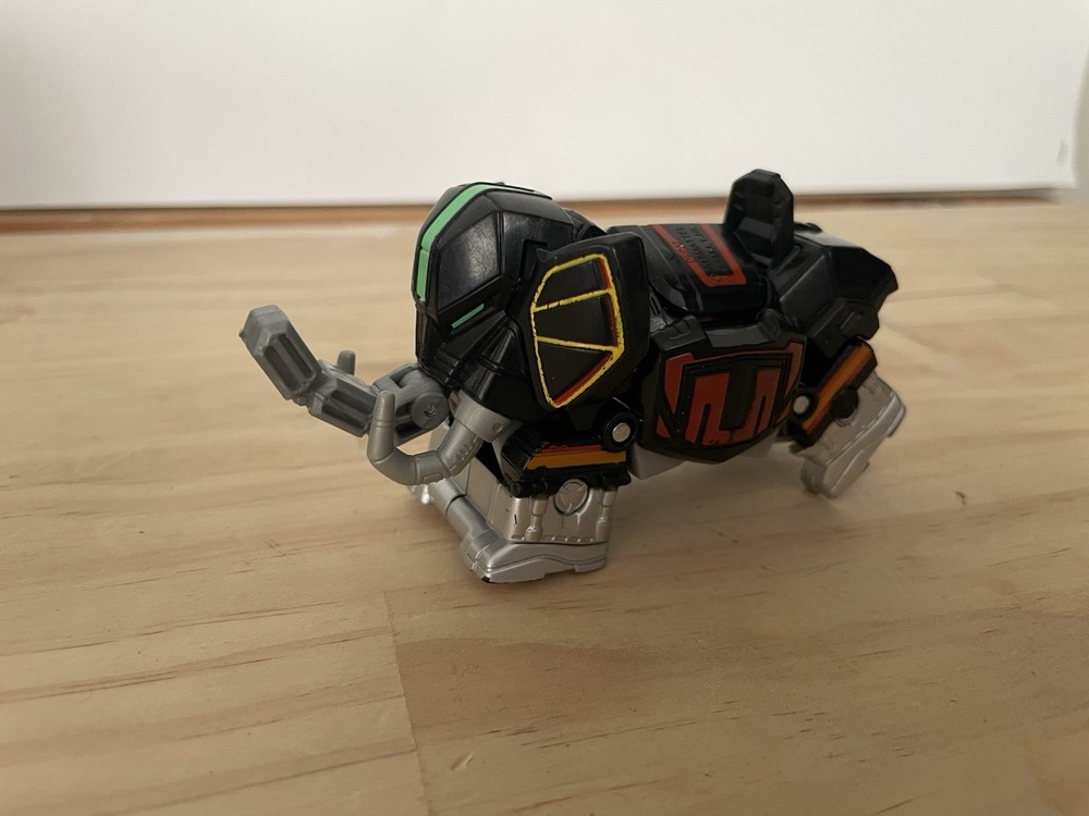Power Rangers Elephant Black-Red-Green-Yellow- Mattel 2015- DKP37