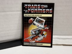 ORIGINAL G1 Transformers Ratchet Instruction Booklet Manual
