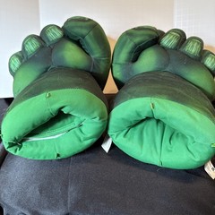 Marvel Incredible Hulk Smash Hands Plush Boxing Gloves Hasbro 2008 Sound Works!