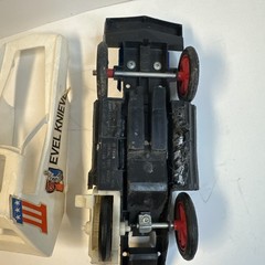 VINTAGE 1974 Ideal Toys EVEL KNIEVEL STUNT & CRASH CAR Playset