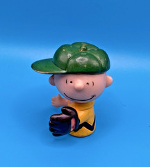 Vintage Charlie Brown Baseball Glove Green Hat 1950 Peanuts Figure