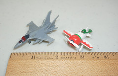 Disney Pixar Planes Echo & El Chupacabra Mini Plastic Figure Lot
