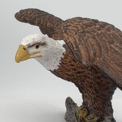 Schleich Bald Eagle Wings Spread On Branch 14780 Wildlife Realistic Bird Animal