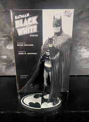 Batman Black And White Statue By Brian Bolland DC Direct 2005