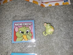 NEW OPENED LOST KITTIES MICE MANIA SERIES 3 FIGURE & STICKER – YOU PICK