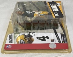 McFarlane’s NFL Series 12 Brett Favre #4 Green Bay Packers 2005 Football Figure
