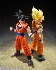 Bandai S.H.Figuarts Action Figure Son Goku The Kind-Hearted Saiyan Dragon Ball Z