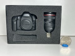 Canon Miniature Camera EOS 5D Mark III EF24-105mm F4L IS USM 8GB USB Flash Drive