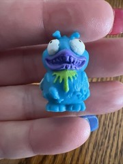 The Trash Pack Series 3 Feral Fly Blue Rare 1″ Collectible Figure Adult Owned