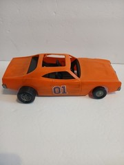 Vtg Mego Dukes of Hazzard General Lee Plastic Toy Model Car Damaged Incomplete