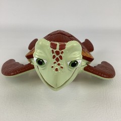 Disney Pixar Finding Nemo Chat N Cruise Crush Talking Sea Turtle 2022 Mattel Toy