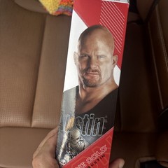 WWE ULTIMATE EDITION Monday Night War Exclusive “Stone Cold” Steve Austin Figure