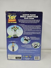Thinkway Disney Toy Story 12” Buzz Lightyear Talking Room Guard (Eng/ Spa)