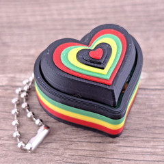 Heart Clicker Fidget Toy – Black Red Green Yellow 3D Printed Sensory Keychain