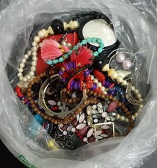 1 Pound Craft Jewelry Lots- Great For Making Jewelry Crafts- Make An Offer!