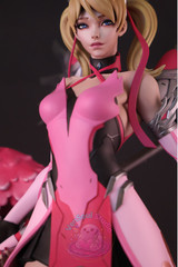 Mercy Overwatch Statue Hand Painted Collector Figure 30cm 11.8in