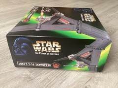 VINTAGE 1996 Kenner Star Wars Power of the Force POTF Luke’s T-16 Skyhopper Ship